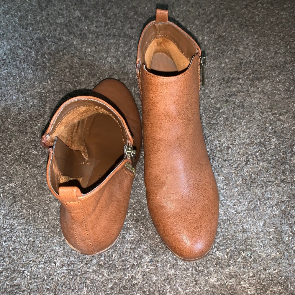 Tan faux leather booties